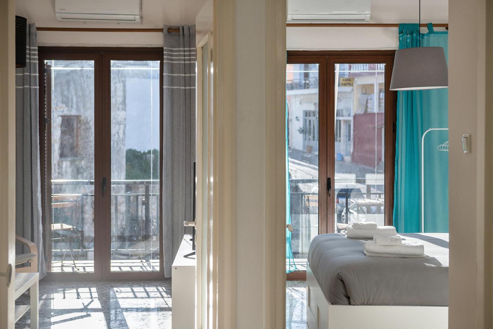 Mampochi Apartamento Chrissi Akti Chania